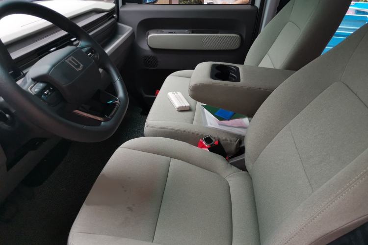 Used Farizon Xingxiang V 2025 Star Enjoy V7E Smart Edition Xuanwu 51.4 kWh Left Front Seat