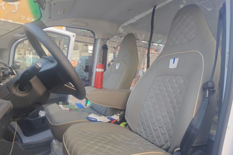 Used Farizon Xingxiang V 2025 Star Enjoy V7E Smart Edition Xuanwu 51.4 kWh Left Front Seat