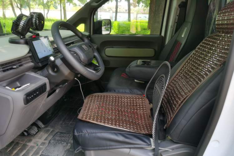 Used Farizon Xingxiang V 2025 Star Enjoy V7E Functional Edition Smart Wealth Edition Xuanwu 51.4 kWh Left Front Seat