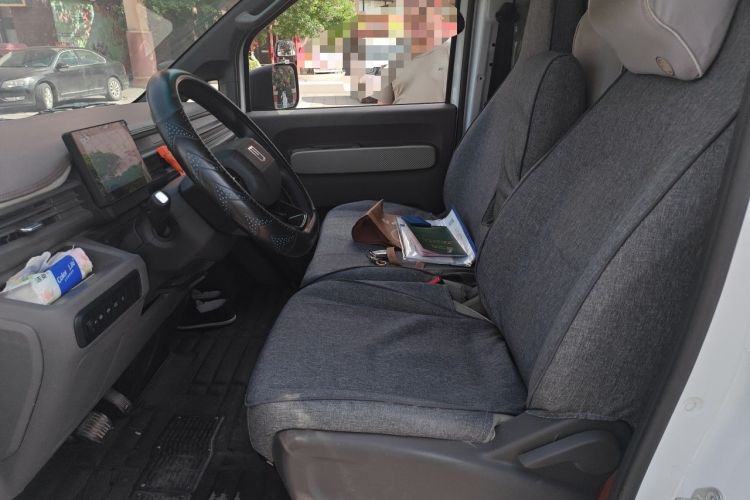 Used Farizon Xingxiang V 2025 Star Enjoy V7E Smart Edition Xuanwu 51.4 kWh Left Front Seat
