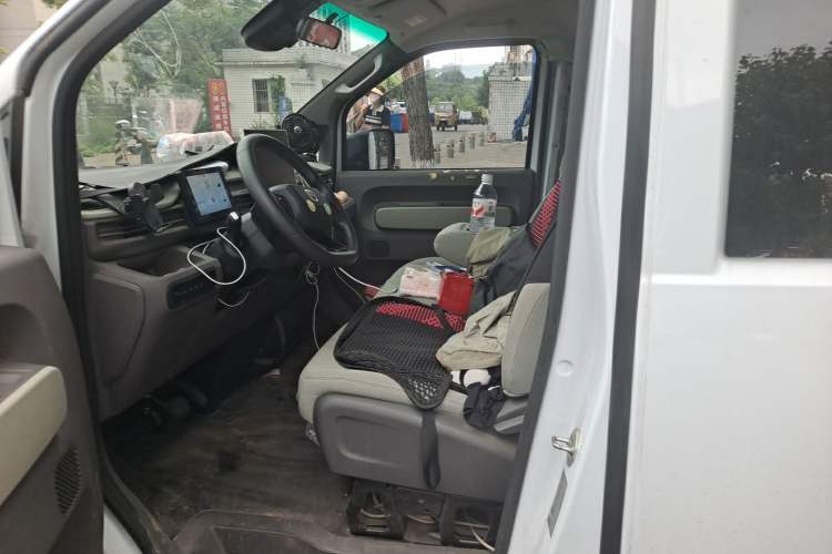 Used Farizon Xingxiang V 2025 Xingxiang V7E Functional Edition, Smart Edition, CATL 50.2kWh Left Front Seat