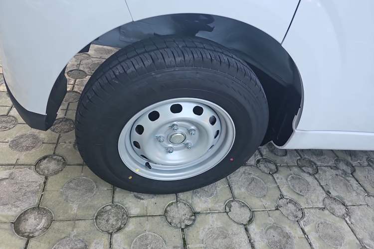 Used Farizon Xingxiang V 2025 Star Enjoy V6E Xuanwu Wealth Creation Edition II Left Front Wheel Hub