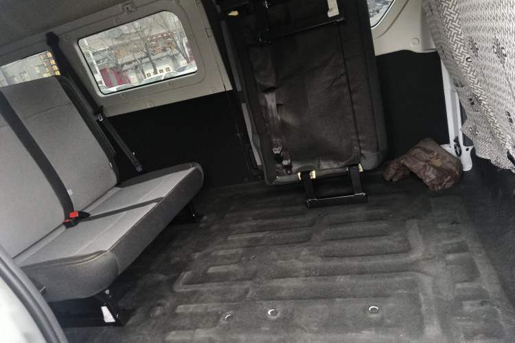 Used Farizon Xingxiang V 2025 Star Enjoy V6E Xuanwu Wealth Creation Edition II Left Rear Seat