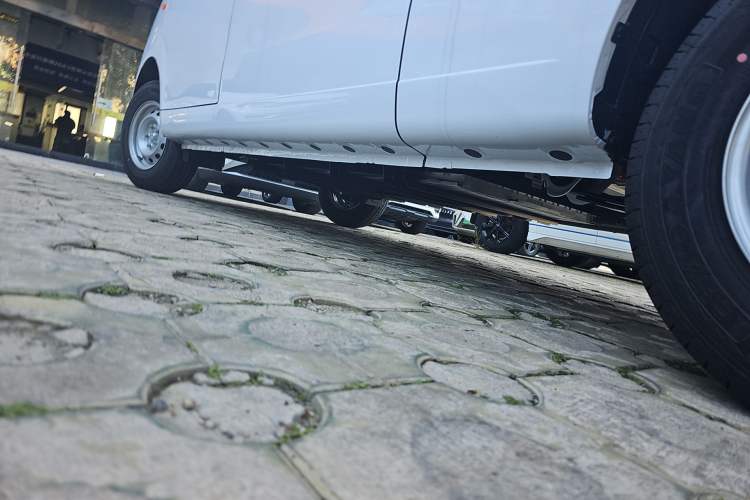 Used Farizon Xingxiang V 2025 Star Enjoy V6E Xuanwu Wealth Creation Edition II Left Side Sill