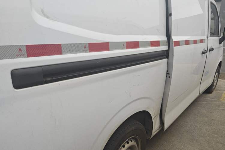 Used Farizon Xingxiang V 2025 Star Enjoy V7E Basic Model Rear Right 45 Deg