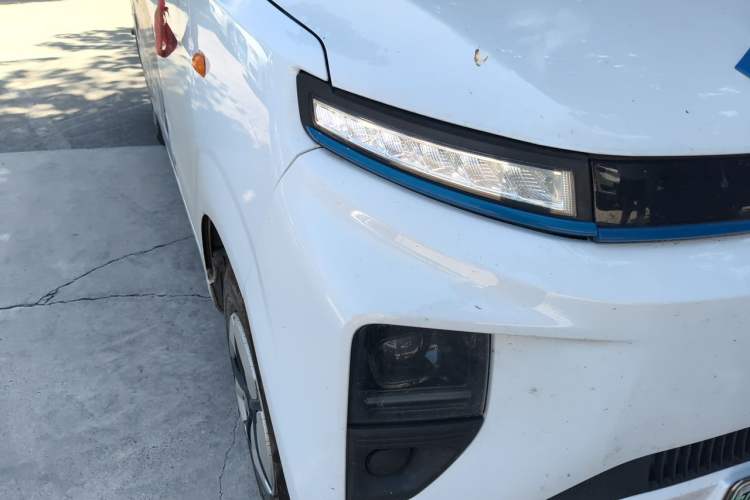 Used Farizon Xingxiang V  Right Front Headlight