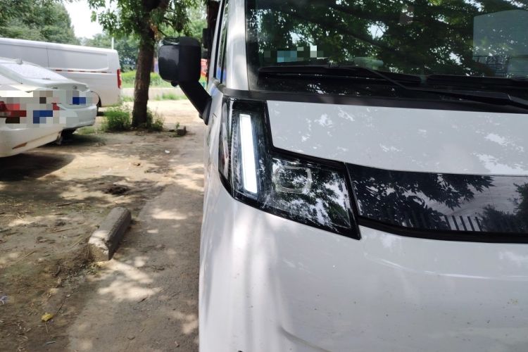 Used Farizon Xingxiang V 2025 Star Enjoy V7E Functional Edition Smart Edition Xuanwu 51.4 kWh Right Front Headlight