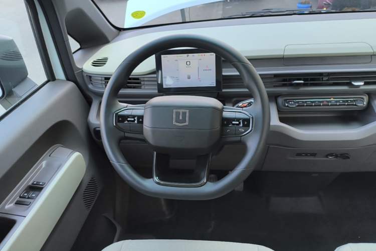 Used Farizon Xingxiang V 2025 Star Enjoy V7E Functional Edition Smart Edition Xuanwu 51.4 kWh Steering Wheel