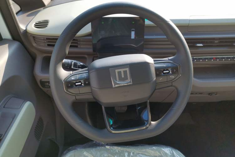 Used Farizon Xingxiang V 2025 Star Enjoy V7E Functional Edition Smart Edition Xuanwu 51.4 kWh Steering Wheel