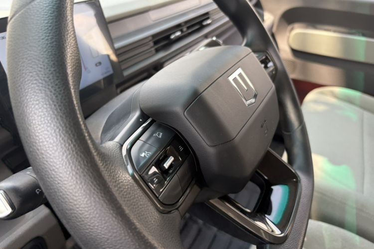 Used Farizon Xingxiang V 2025 Star Enjoy V7E Functional Edition Smart Wealth Edition Xuanwu 51.4 kWh Steering Wheel