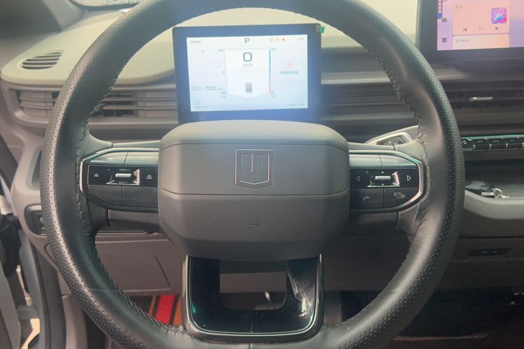 Used Farizon Xingxiang V 2025 Star Enjoy V7E Smart Wealth Edition Xuanwu 51.4 kWh Steering Wheel