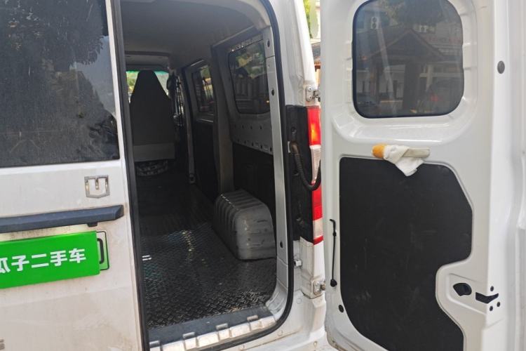 Used Farizon Xingxiang V 2025 Xingxiang V7E Functional Edition, Smart Edition, CATL 50.2kWh Trunk