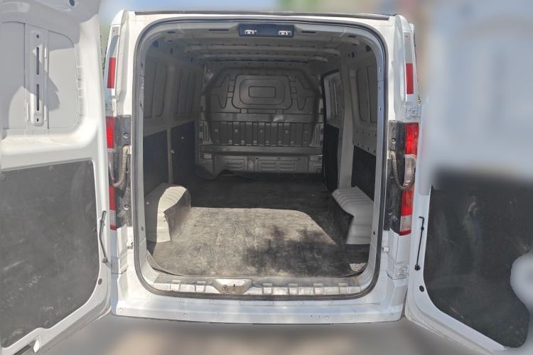 Used Farizon Xingxiang V 2025 Star Enjoy V7E Smart Edition Xuanwu 51.4 kWh Trunk