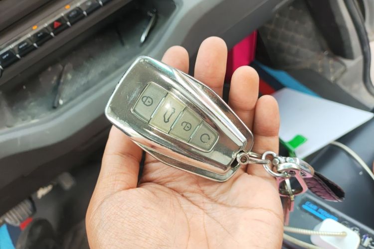 Used Farizon Xingxiang V 2025 Star Enjoy V7E Functional Edition Smart Edition Xuanwu 51.4 kWh Vehicle Key