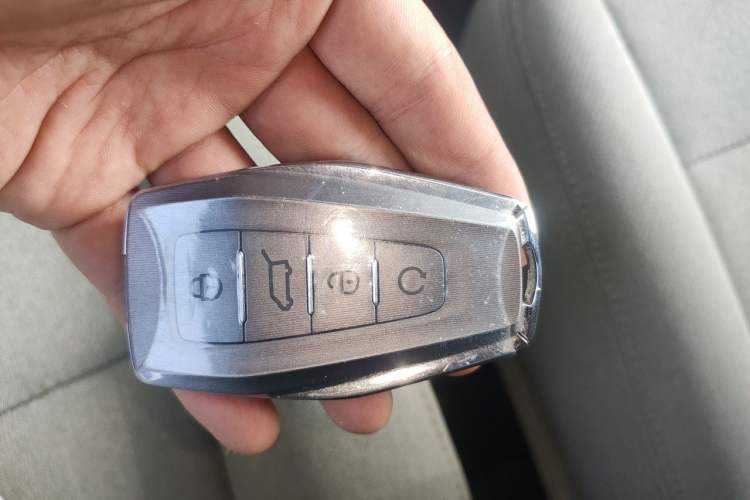 Used Farizon Xingxiang V 2025 Star Enjoy V7E Functional Edition Smart Edition Xuanwu 51.4 kWh Vehicle Key