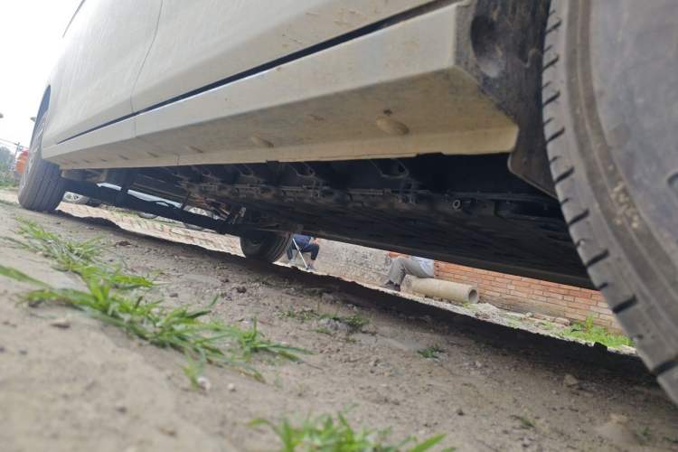 Used Farizon Xingxiang V  Chassis Front Right