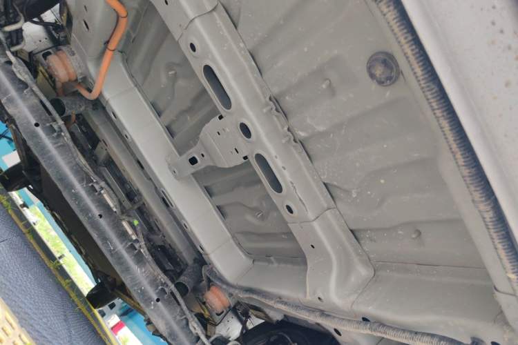 Used Farizon Xingxiang V 2026 Model, V8E—Smart Edition, 460km Chassis Rear