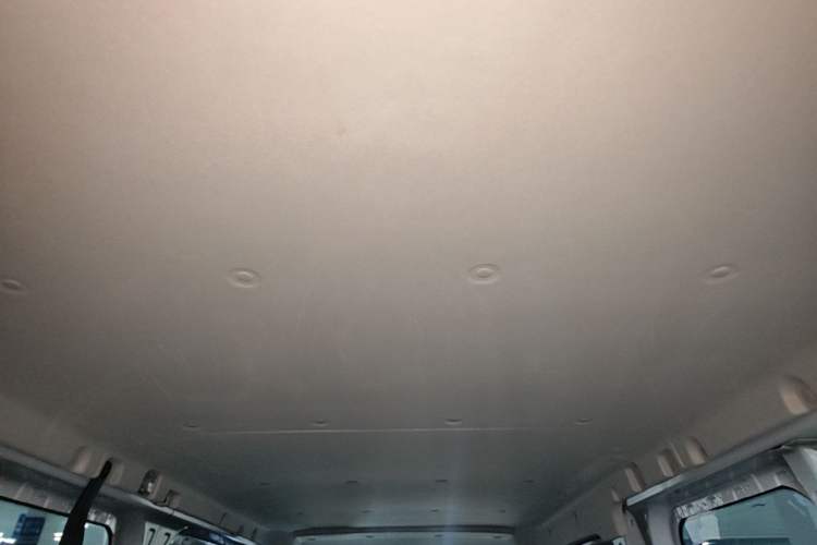 Used Farizon Xingxiang V 2026 Model V8E—Smart Function Edition 450km Headliner