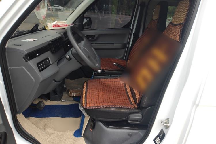 Used Farizon Xingxiang V  Left Front Seat