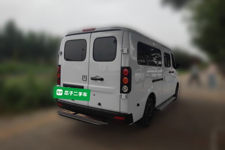 Used Farizon Xingxiang V  Rear Right 45 Deg