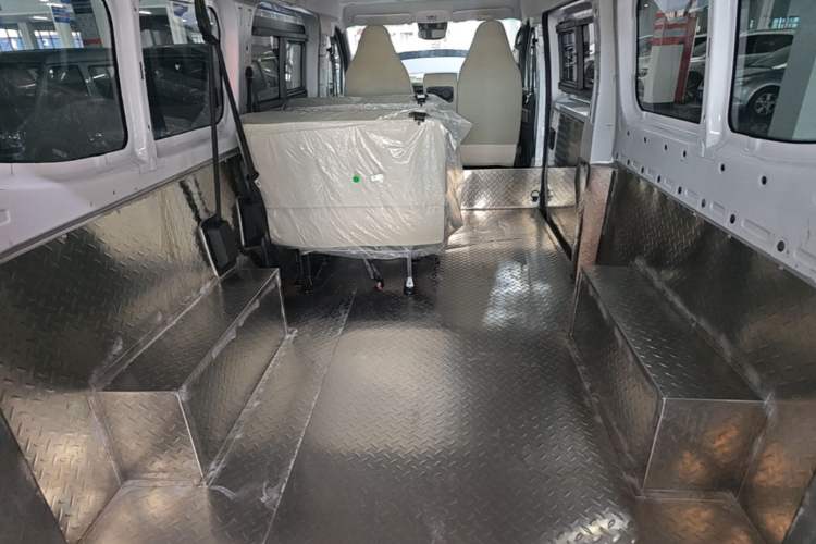 Used Farizon Xingxiang V 2026 Model V8E—Smart Function Edition 450km Trunk