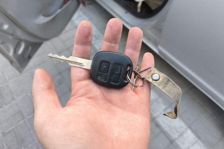 Used FAW 2012 CROSS 1.3L Manual Luxury Model Vehicle Key