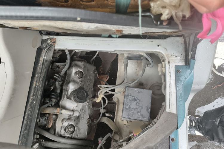 Used FAW Jiabao V52 2011 1.0L Practical Version LJ465QE1 Engine Bay