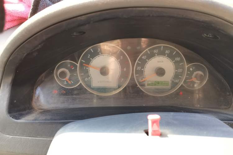 Used FAW Jiabao V52 2011 1.0L Practical Version LJ465QE1 Instrument Cluster