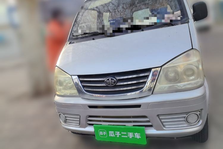 Used FAW Jiabao V52 2011 1.0L Practical Version LJ465QE1 Front