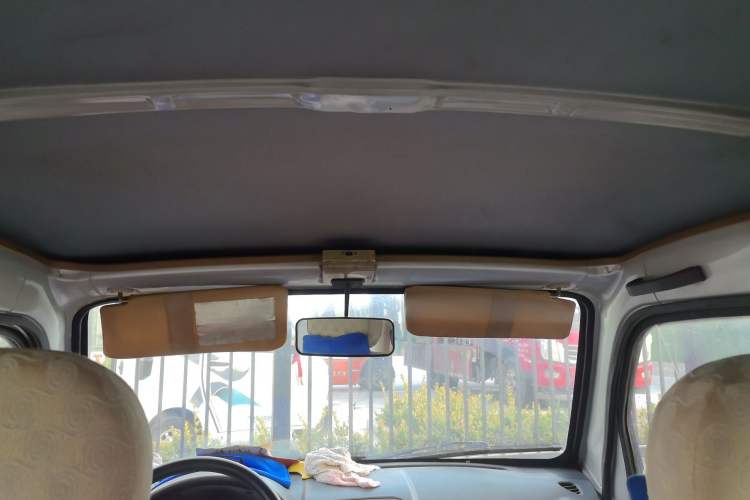 Used FAW Jiabao V52 2011 1.0L Practical Version LJ465QE1 Headliner