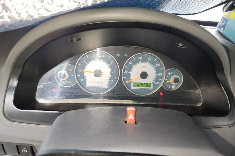 Used FAW Jiabao V52 2011 1.0L Practical Version LJ465QE1 Instrument Cluster