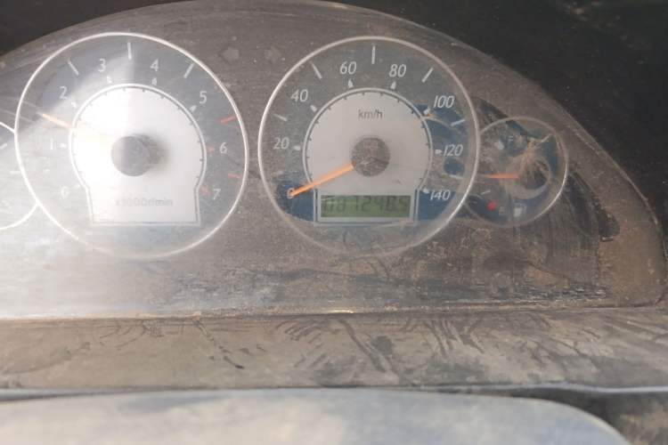 Used FAW Jiabao V52 2011 1.0L Practical Version LJ465QE1 Odometer Close Up