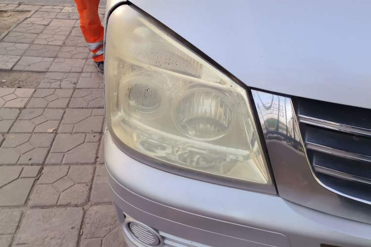 Used FAW Jiabao V52 2011 1.0L Practical Version LJ465QE1 Right Front Headlight