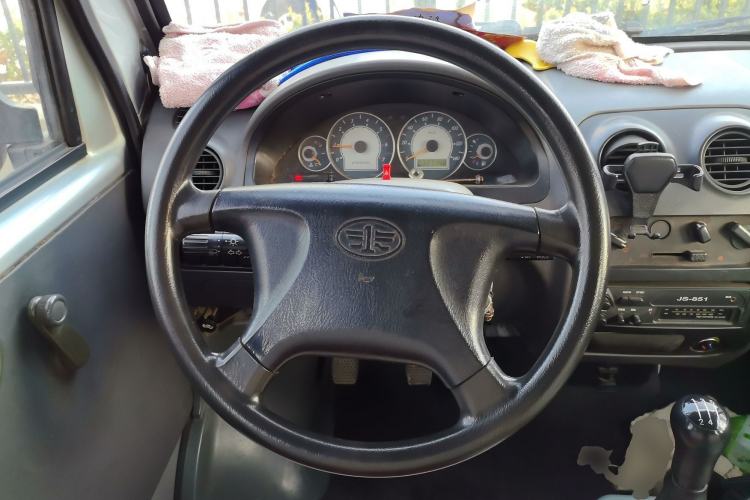 Used FAW Jiabao V52 2011 1.0L Practical Version LJ465QE1 Steering Wheel
