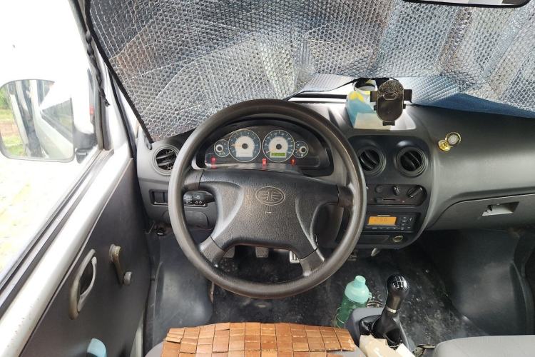 Used FAW Jiabao V52 2011 1.0L Practical Version LJ465QE1 Steering Wheel