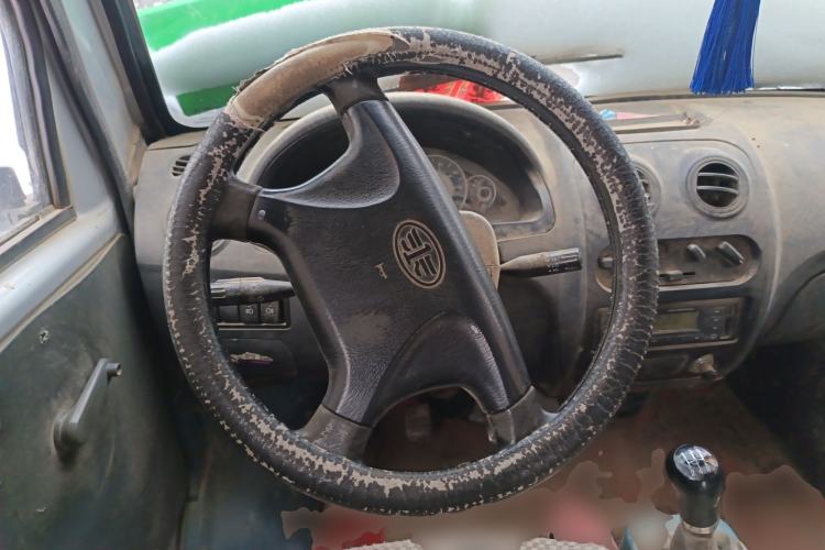 Used FAW Jiabao V52 2011 1.0L Practical Version LJ465QE1 Steering Wheel