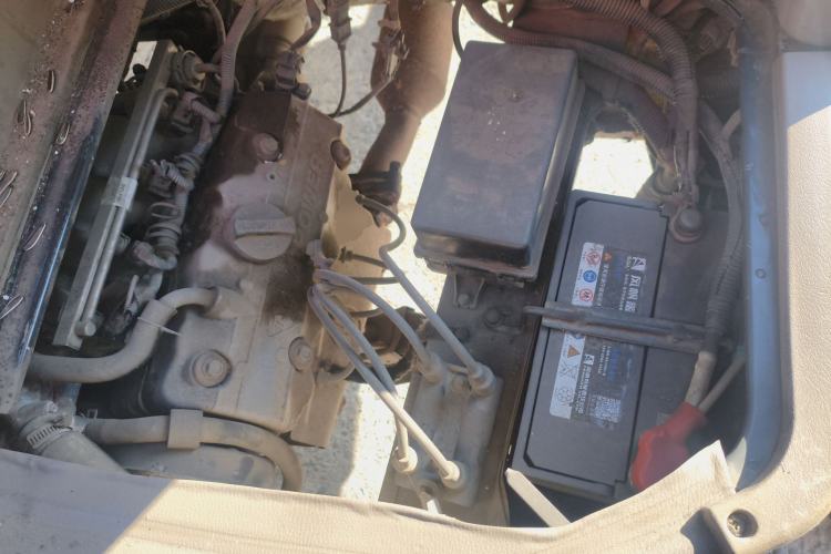 Used FAW Jiabao V70 2011 1.0L Standard Edition DA465QA Engine Bay