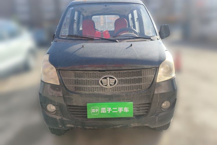 Used FAW Jiabao V70 2011 1.0L Standard Edition DA465QA Front