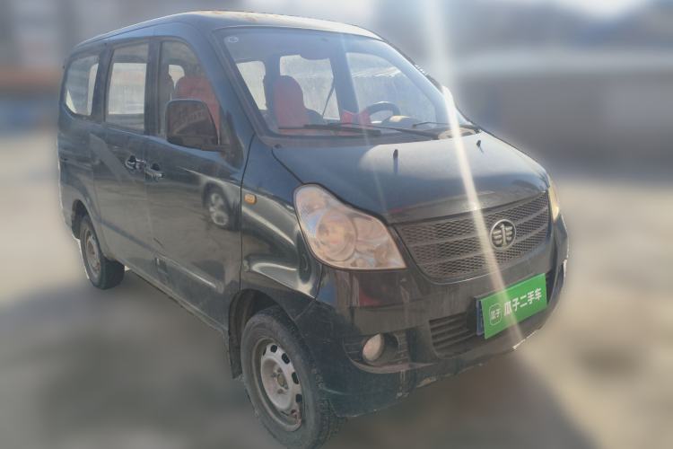 Used FAW Jiabao V70 2011 1.0L Standard Edition DA465QA Front Right 45 Deg