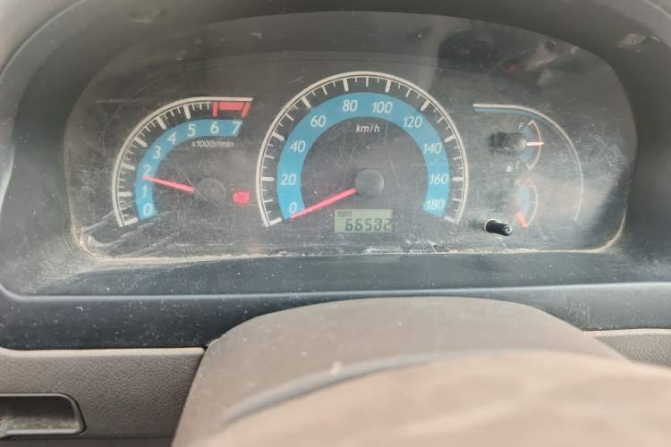 Used FAW Jiabao V70 2011 1.0L Standard Edition DA465QA Odometer Close Up