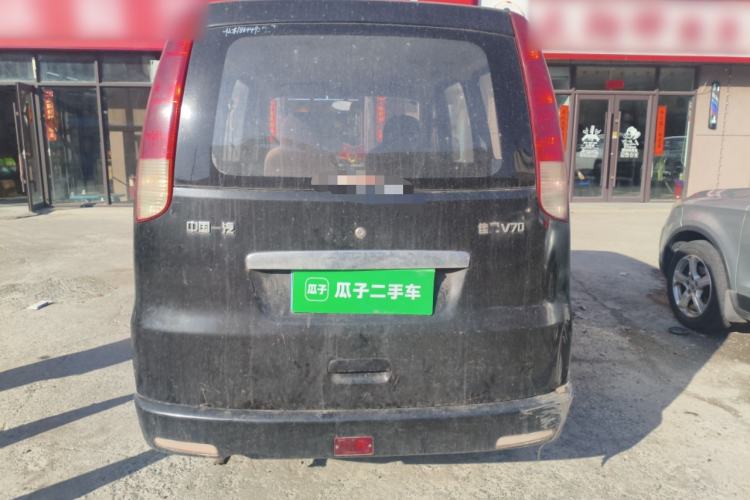 Used FAW Jiabao V70 2011 1.0L Standard Edition DA465QA Rear