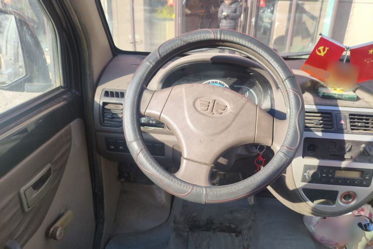 Used FAW Jiabao V70 2011 1.0L Standard Edition DA465QA Steering Wheel