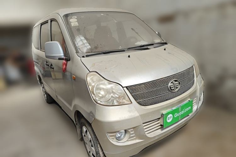 Used FAW Jiabao V70 2011 1.0L Standard Edition DA465QA Front Right 45 Deg