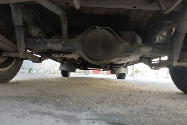 Used FAW Jiabao V70 2011 1.0L Standard Edition DA465QA Chassis Rear