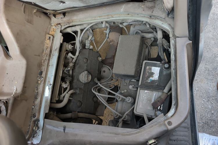 Used FAW Jiabao V70 2011 1.0L Standard Edition DA465QA Engine Bay