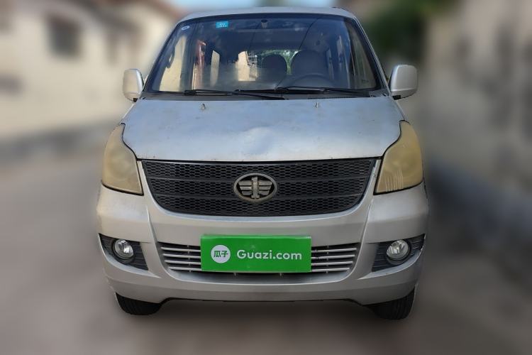 Used FAW Jiabao V70 2011 1.0L Standard Edition DA465QA Front
