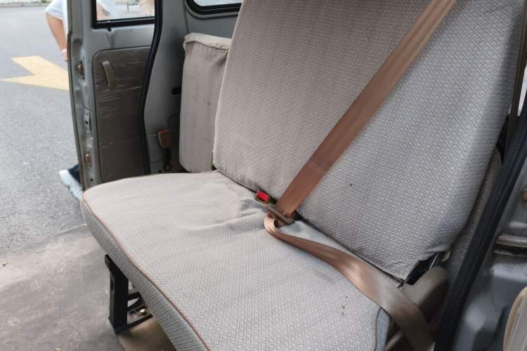 Used FAW Jiabao V70 2011 1.0L Standard Edition DA465QA Left Rear Seat