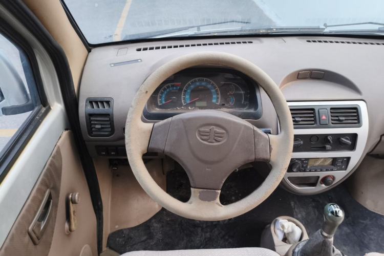 Used FAW Jiabao V70 2011 1.0L Standard Edition DA465QA Steering Wheel