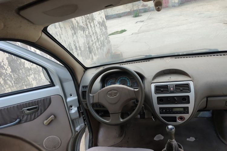 Used FAW Jiabao V70 2011 1.0L Standard Edition DA465QA Steering Wheel