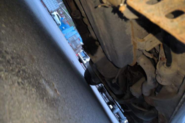 Used FAW Jiabao V70 II 2012 1.0L Standard Version Chassis Rear Right